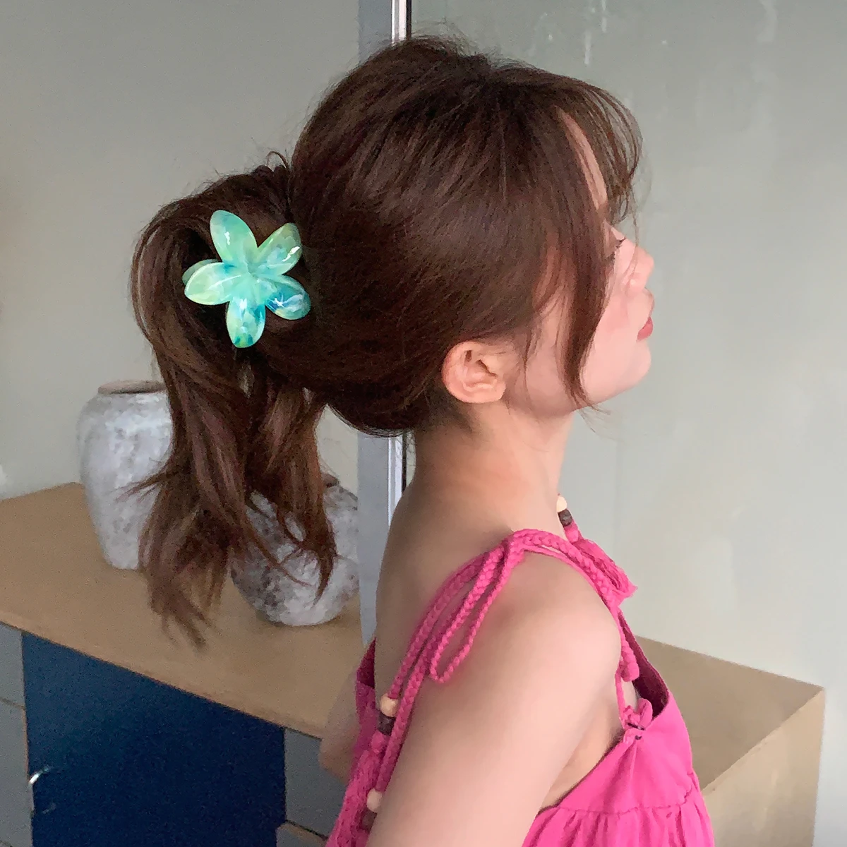 Flower Hair Claw Clip for Women Hair Clips Crab Clamp Barrettes Girls Hair Accessories Summer Shark Hairpin Headwear 1pc