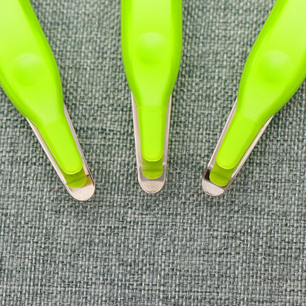 3pcs Needle Remover Labor Saving Plastic Light Green Handheld Staple Remover Nail Puller Needle Remover for Office