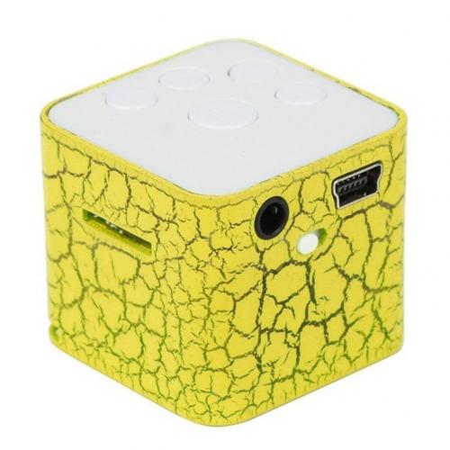 Altavoces estéreo portátiles con luz LED MP3, altavoz de viaje con reproductor de música, compatible con tarjeta TF, bonito para niños, triangulación de envíos: Amarillo