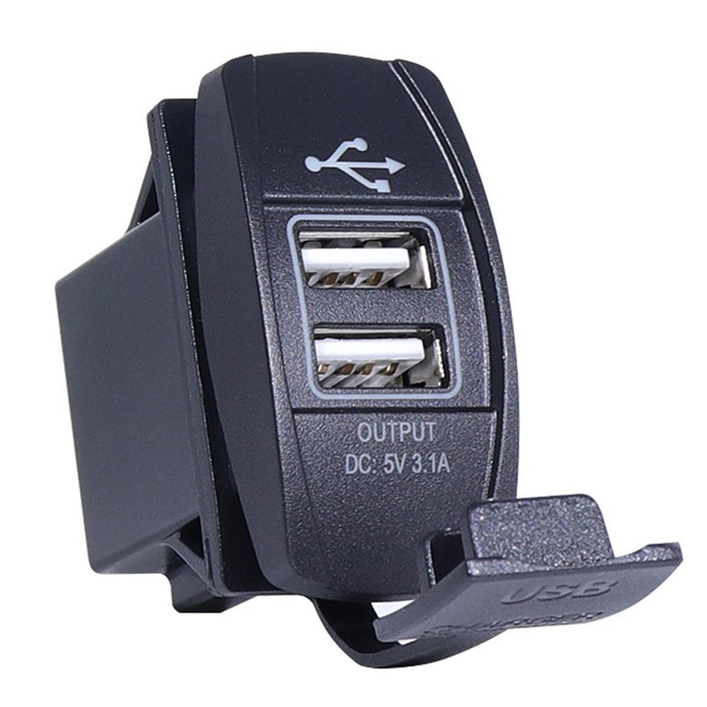 Auto Car Universal 5V 3.1A Dual USB Power Adapter Socket Charger with LED Light for Mobile Phone Tablet Navigator