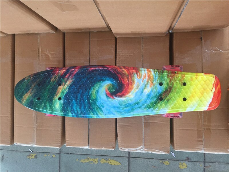Flashy Penny Board 22 inch Skateboard Cruiser For Kids Mini Skate Board Outdoor Sports Retro Flashing 4 wheels Skates: mixed color