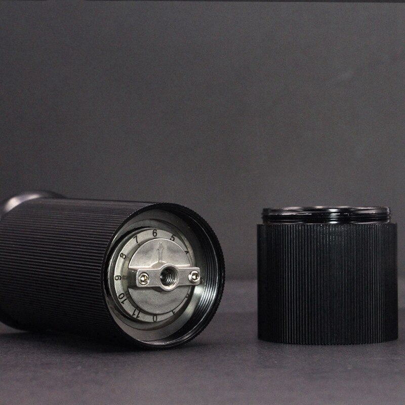 Stainless Steel Portable Manual Coffee Grinder Travel Portable Hand-Washing Italian Coffee Grinder