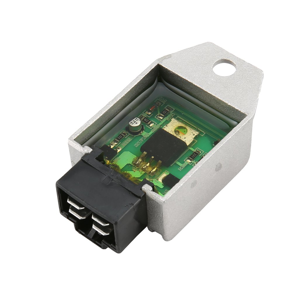 Universele GY6 Motorfiets Motor Atv 12V Spanningsregelaar Gelijkrichter 4 Pin Ap