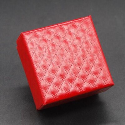 4 kleuren vierkante vorm sieraden doos oorbellen ringen geschenkdozen vierkante doos 5X5X3 cm: Rood