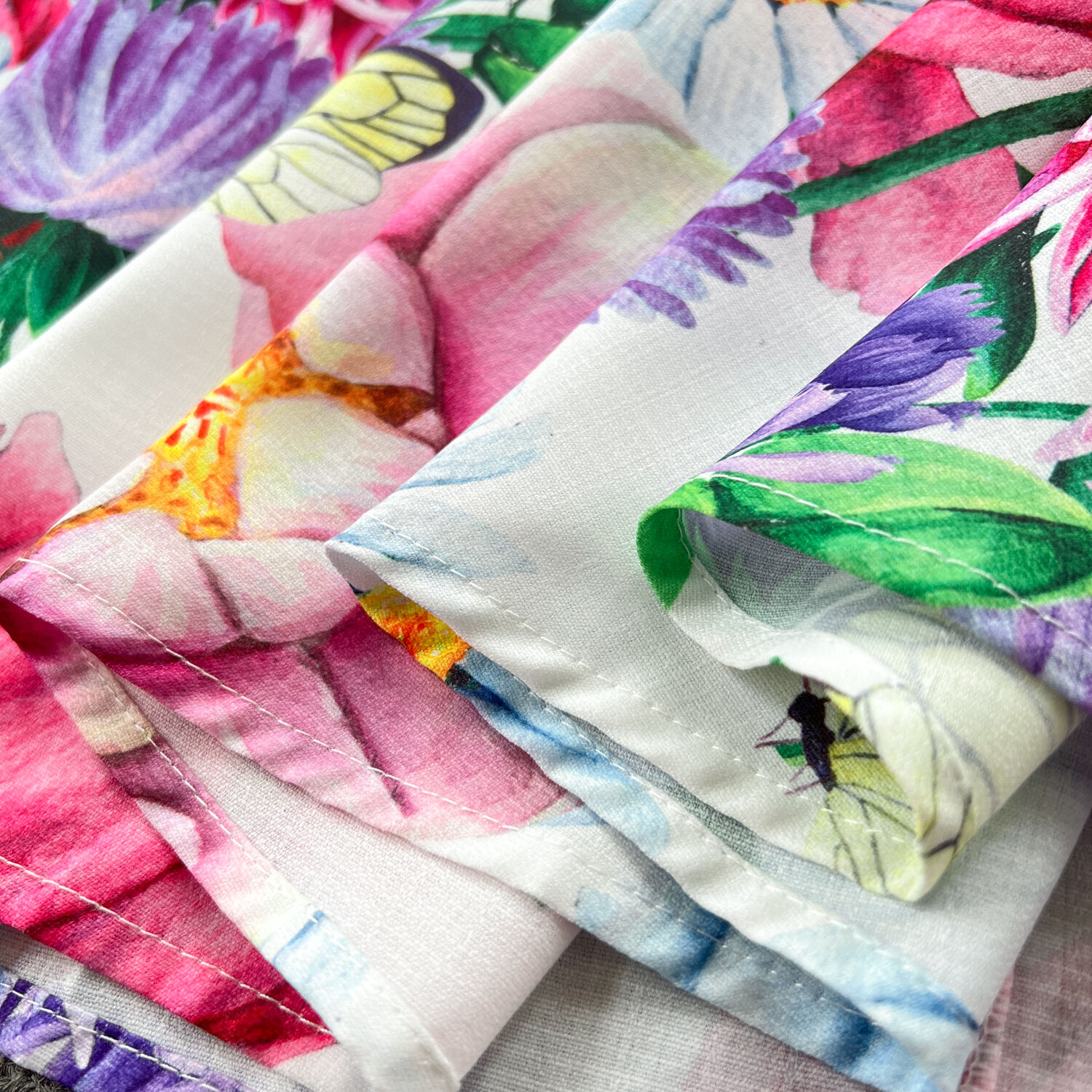 Blomsterprint lange kjoler kvinder sommer korte ærmer perlebælte blomster prinsesse festkjole midi kåbe
