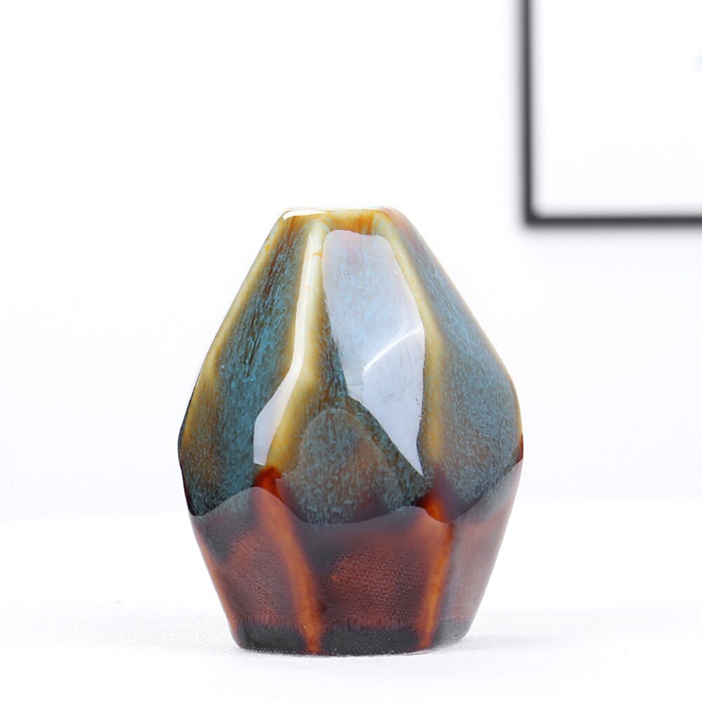 2pcs Multi-faceted Ceramic Vase Table Flower Arrangement Flower Vase Desktop Decoration for Office Hotel Home