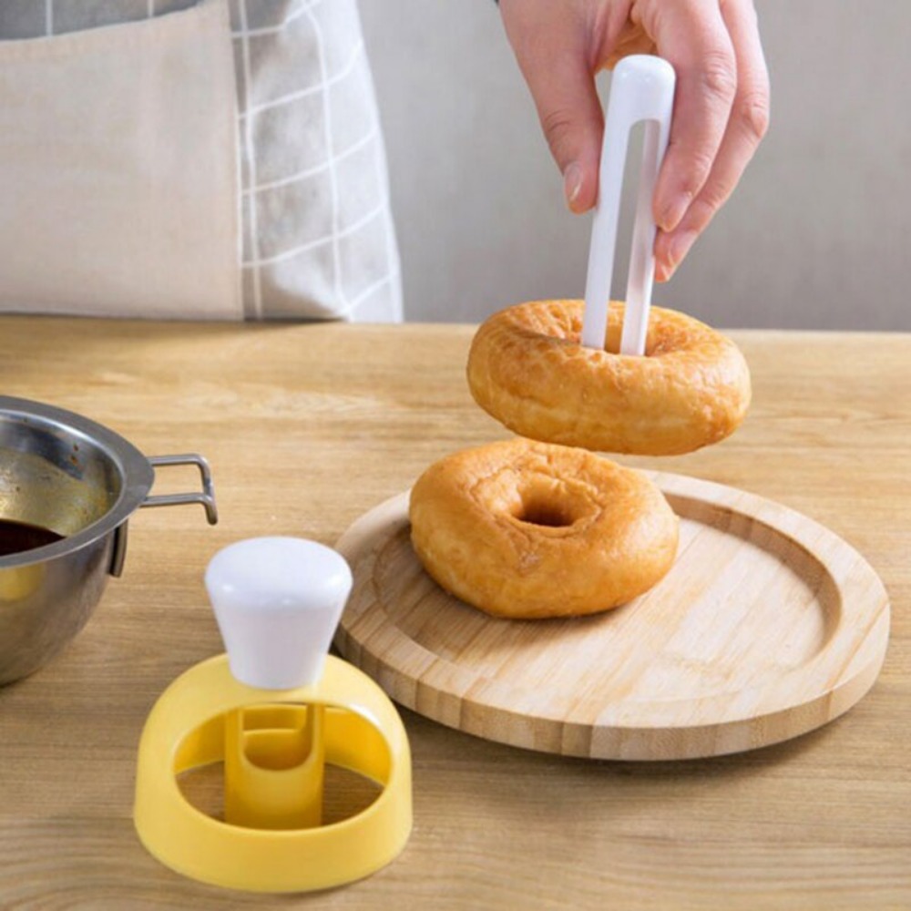 Diy Donut Mal Cutter Voedsel Desserts Broodsnijder Maker Cake Mal Koken Embossing Decoreren Gereedschap Keuken Bakaccessoires
