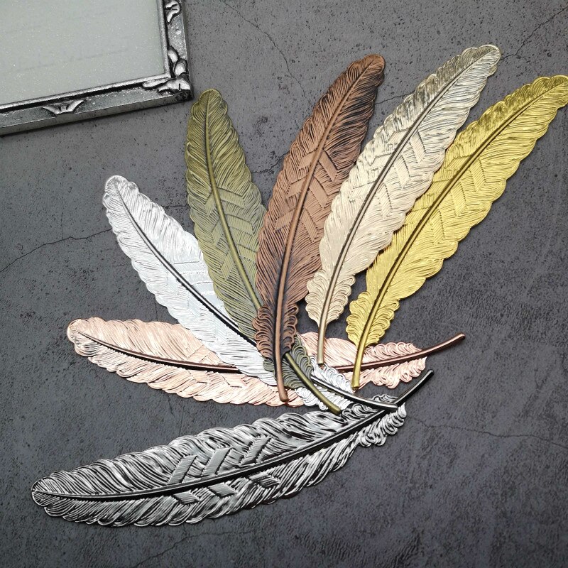 1PC retrò Vintage ▾ Segnalibro Disegno Di Piuma Creativo Segnalibri in Metallo Promozionale del Regalo Della Cancelleria Pellicola Libro di marchio