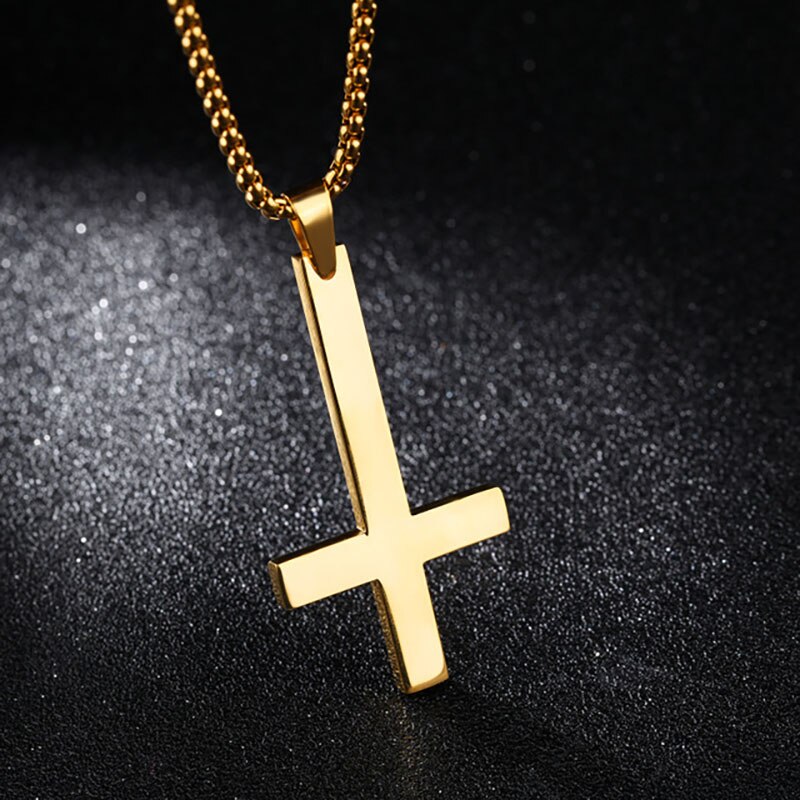 Collares con colgante de Cruz de Jesu de pie boca abajo para hombres collar de oración de acero inoxidable joyas de religión masculina al por mayor GJ-06