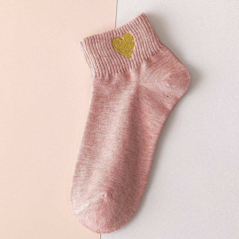 1 Pair Harajuku Cute Candy Color Sports Casual Socks Happy Funny Heart Ankle Socks Embroidery Ladies Cotton Soild Slippers: Pink