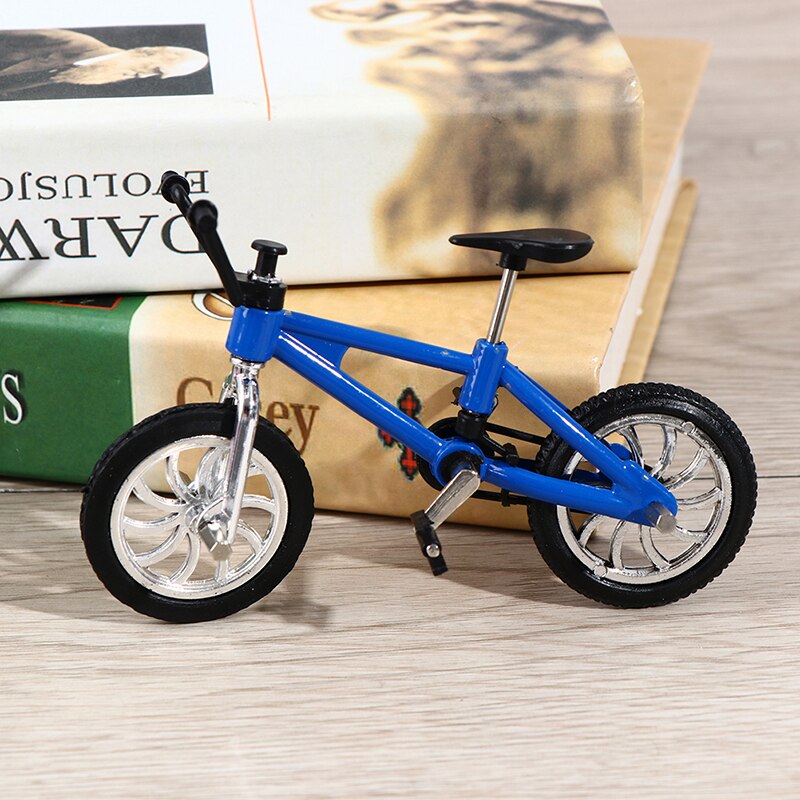 1pc Dollhouse Miniature Bicycle Sport Toys for Doll House Decoration Accessories: BL