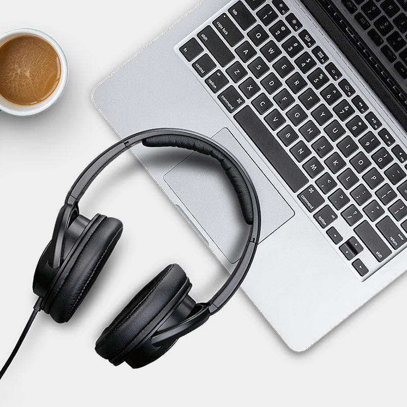 Takstar TS-450 Dynamic Stereo Monitor Headphones - 1.6m Cable - Wired - Active Noise Cancelling