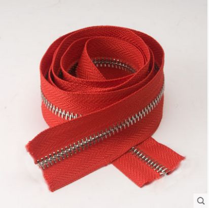 Multi color 5# metal Copper tooth zipper by yard: red