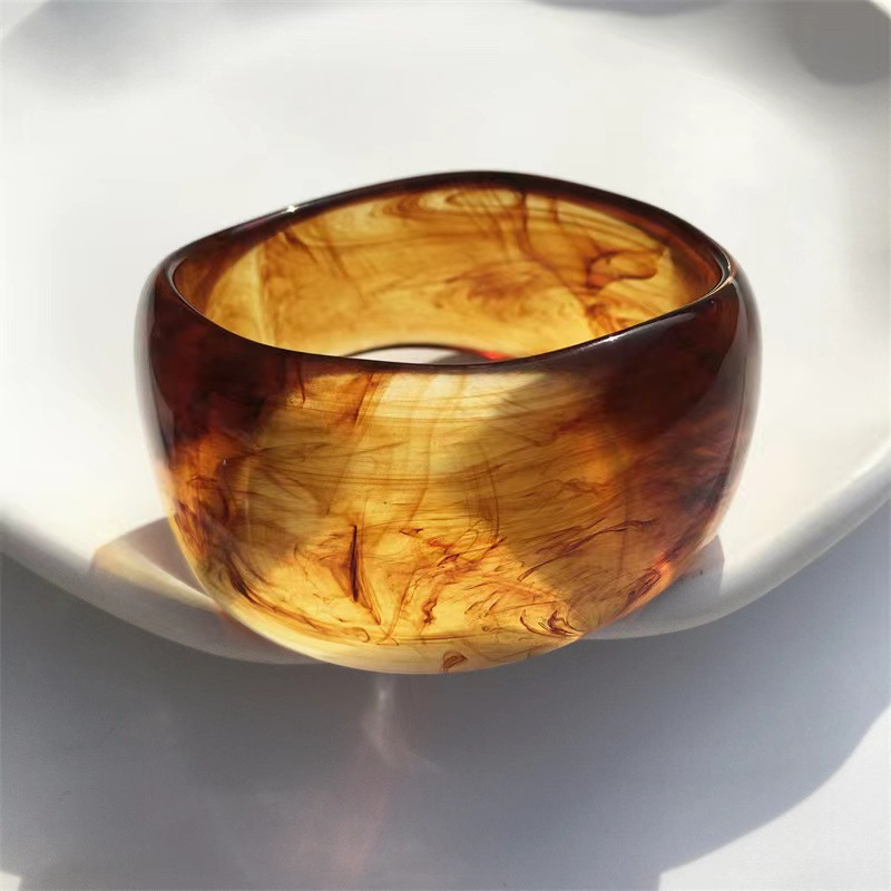 Fashionable irregular bangles with marble pattern ... – Grandado