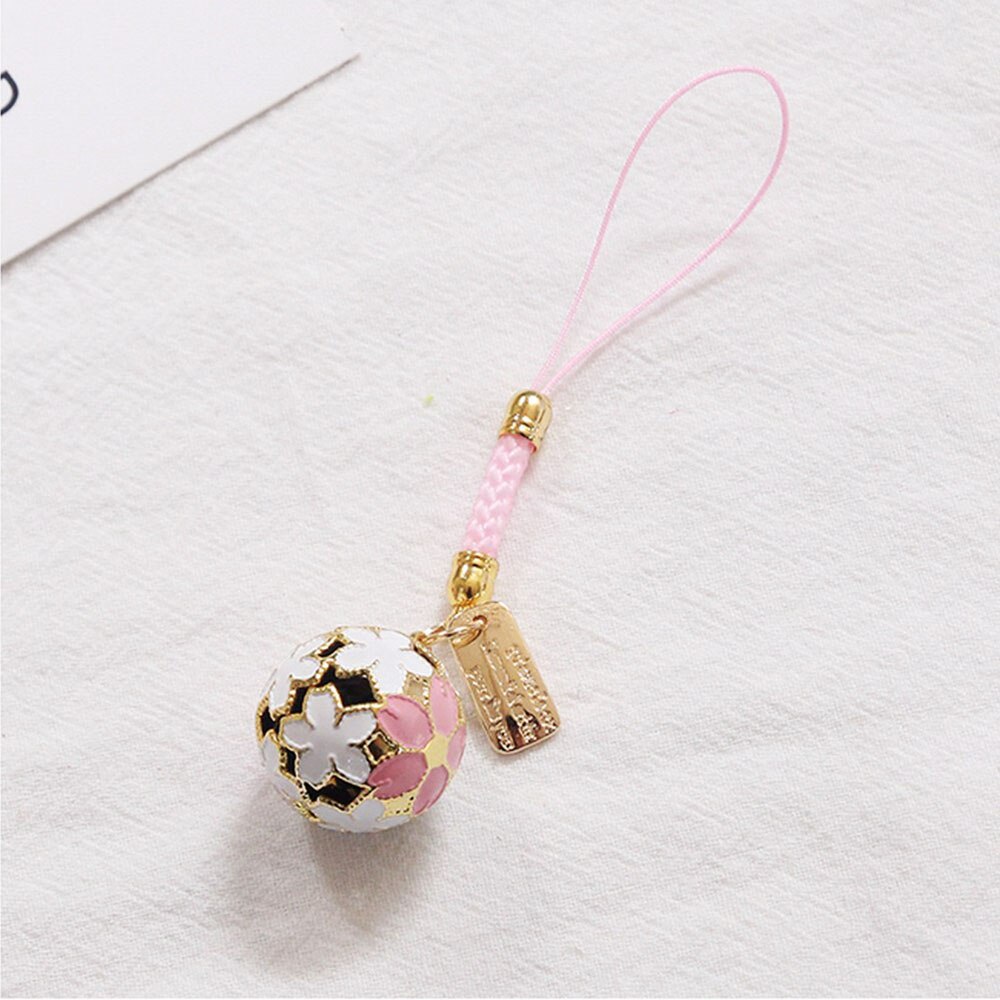 Auto Accessoires Leuke Sakura Bel Hanger Cherry Blossom Lucky Cat Hollow Bell Sleutelhanger Hanger Roze Meisje Hart Hanger: Hang a rope