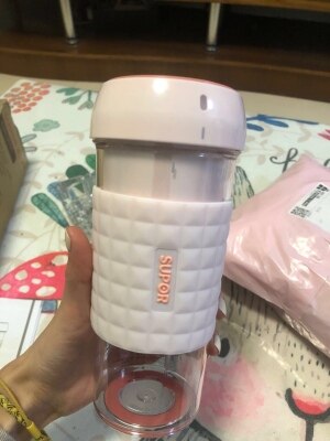 USB Rechargeable Electric Fruit Juicer Mini Multi Juice Machine Portable Mini Fruit Juicer Cup: white