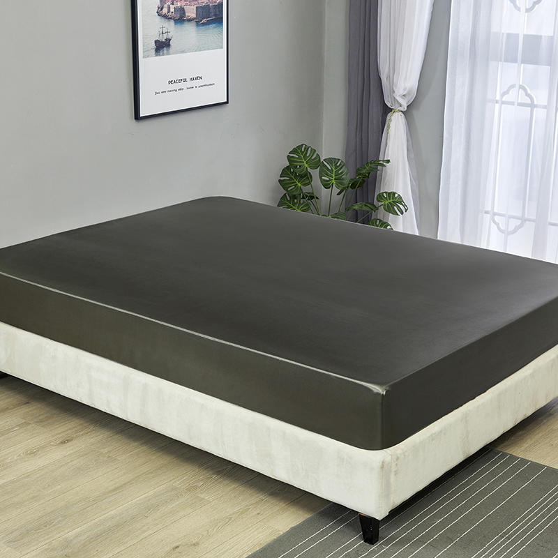 1pc satin silky fitted sheet: black / Twin