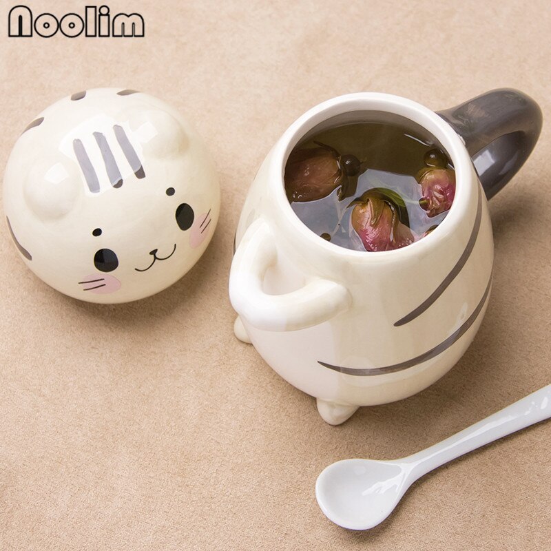 Cute Cat Teacups Exquisite Teaware Accessories With Spoon and Lid Coffee Tea Cups Porcelain Couple Milk Mug Drinkware