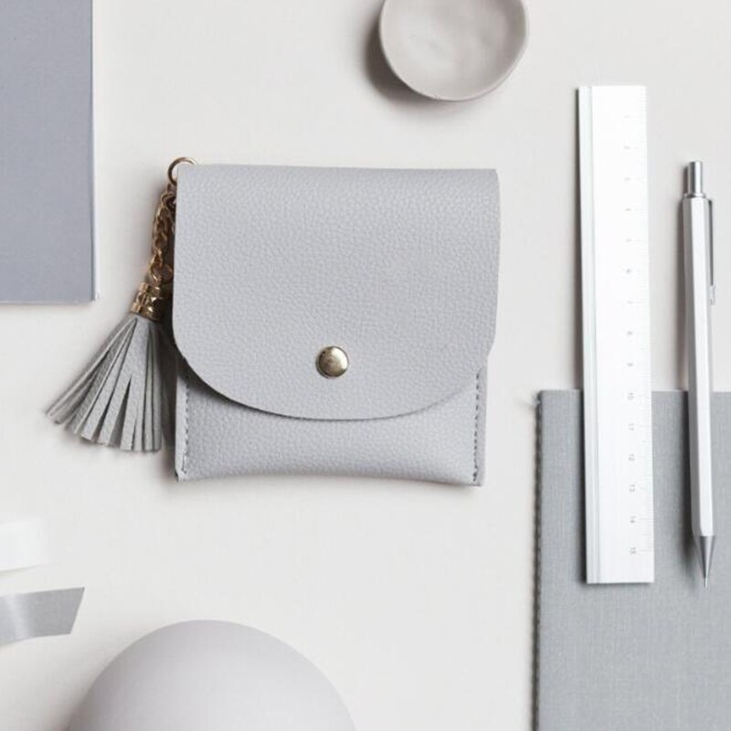 Geldbörsen Frauen Geldbörse Damen Pu Leder Quaste & Metall Ring Kupplung Keychain Dünne Schlüssel Tasche Karte Halfter Mini Beutel: grau