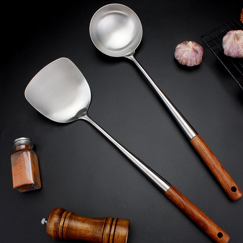 304 Stainless Steel spatula spoon with wooden handle lengthened cooking spoon anti-scalding cooking shovel kitchenware