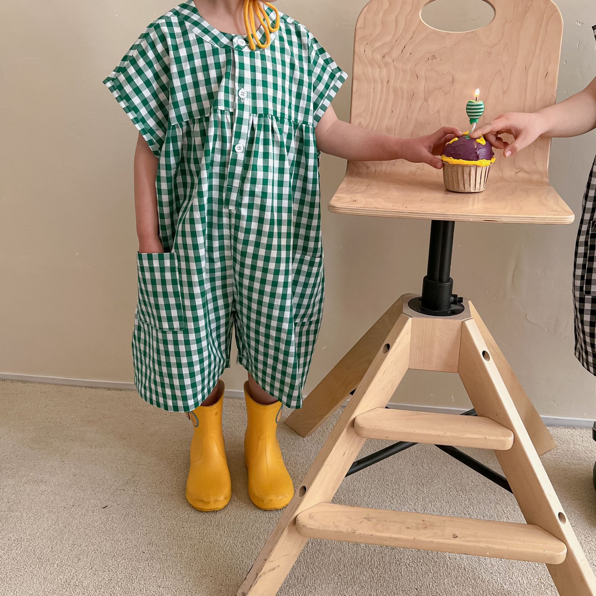 1688C 2022 Zomer Kids Losse Plaid Speelpakjes Meisjes En Jongens Overalls Bodysuits Kleding Voor Kinderen: green / 120 for 5y