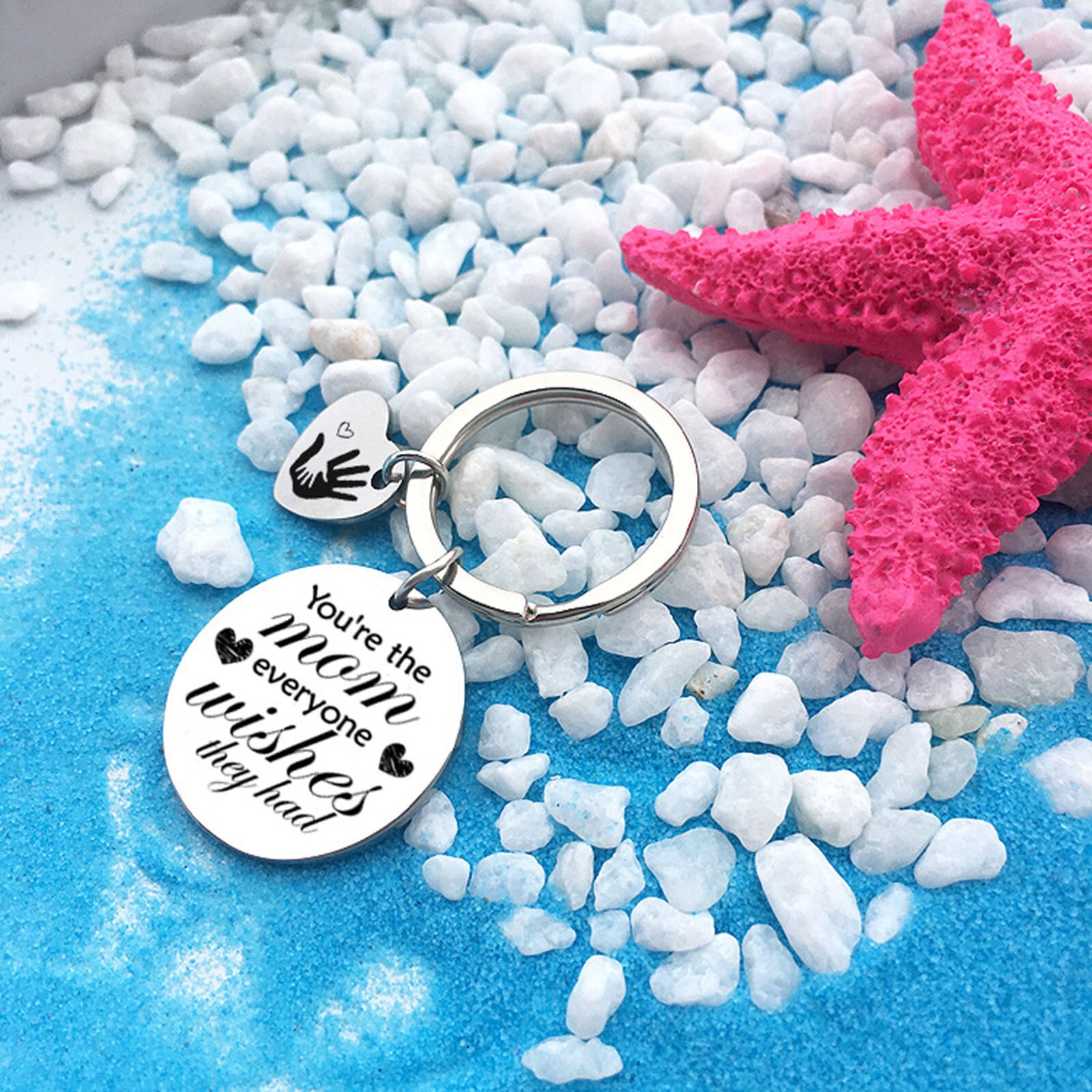 Heart Shaped Engraved Letters keychain love Pendant To best mum Mother's Day Thanksgiving Jewelry Keychain