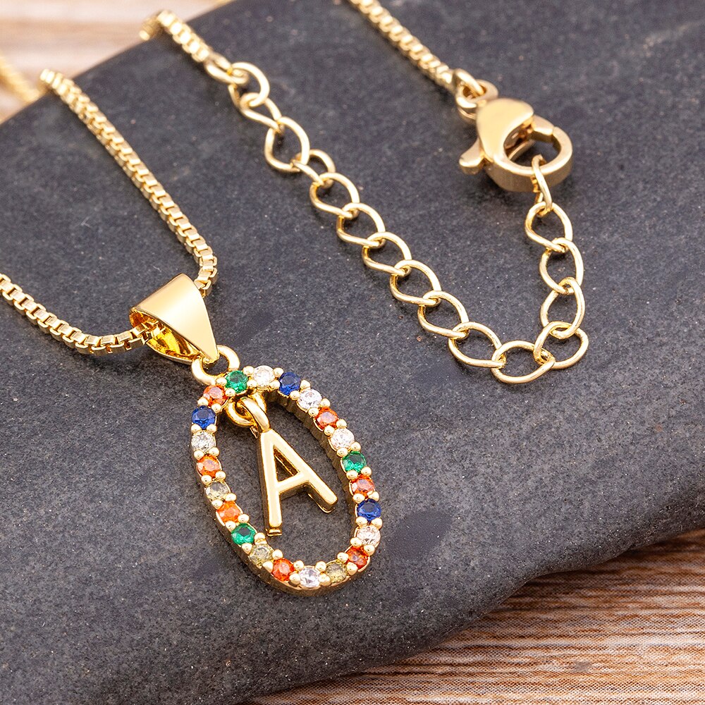 Nouvelle offre spéciale coloré 26 lettres A-Z initiale M S C K Alphabet pendentif longue chaîne collier nom bijoux femmes accessoires