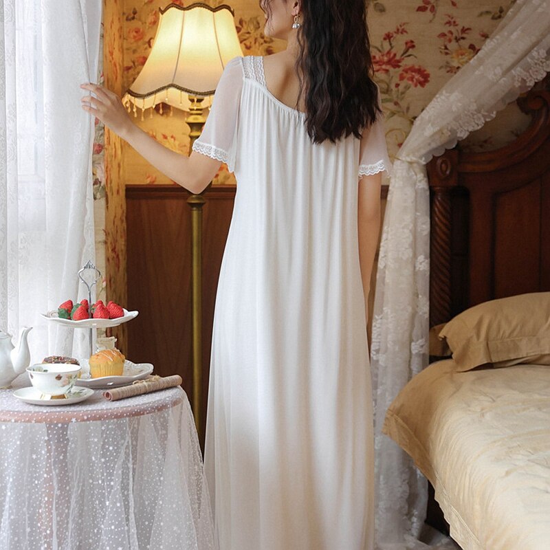 Damen Elegante Lolita Nachthemd Weiß Lange Nylon Nachthemd Süße Mädchen Nachtwäsche Negligé Frauen Spitze U Nacken Jahrgang Nachtwäsche