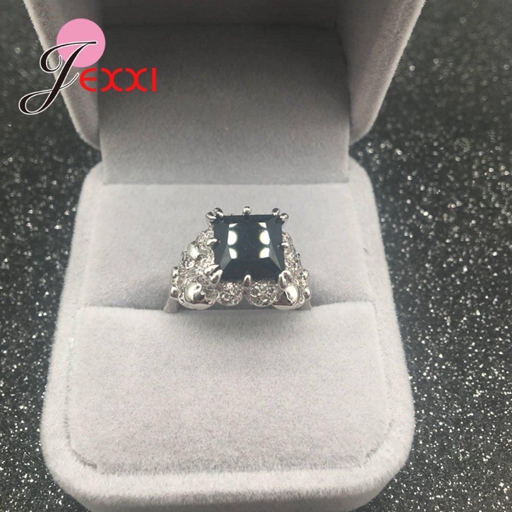 Statement Gothic Black Gun 925 Sterling Silver Retro Skull Rings for Women Shiny CZ Crystal Prong Set Halloween Party Jewelry