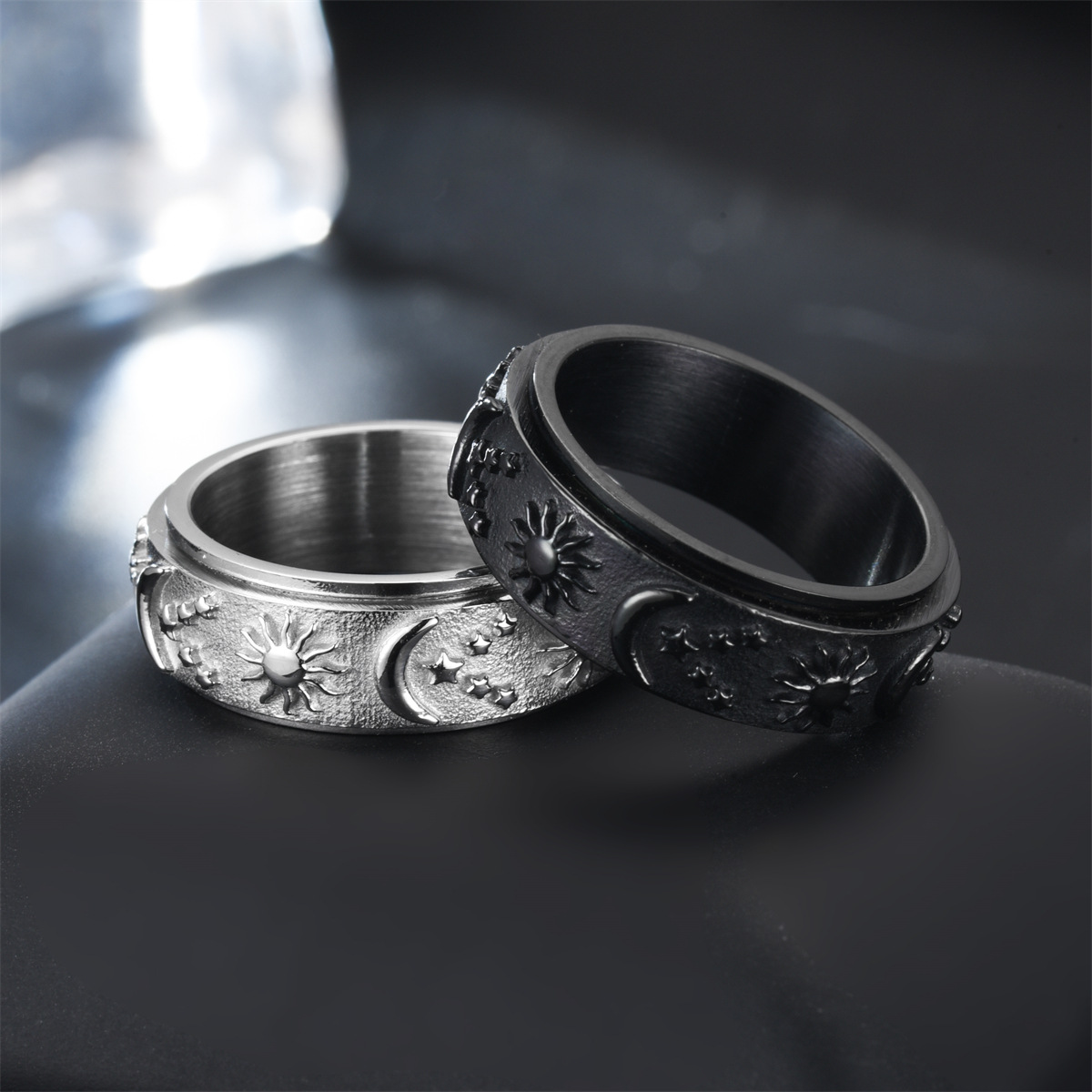 Anillo relajante bohemio con forma de estrella y Luna para hombre, Spinner giratorio de acero inoxidable, anillos antiestrés, joyería