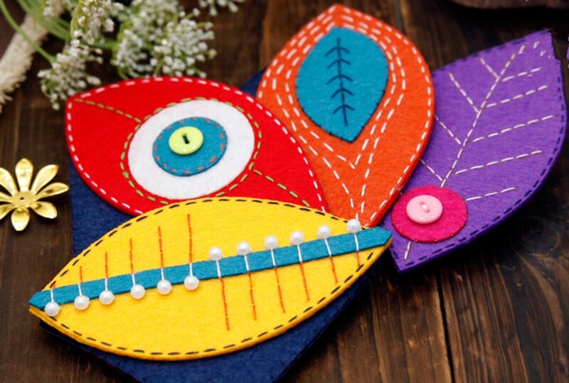4Pcs/set Leaves Literary Bookmarks Felt DIY Material Package Non-woven Felt Bookmarks Simple DIY Exercise For Children & Girls