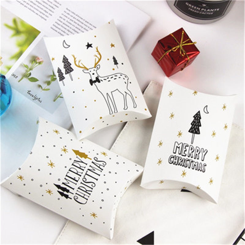 Merry Christmas Candy Boxes Deer&Xmas Tree Guests Packaging Boxes Bag Christmas Party Favors Kids Decor Pillow