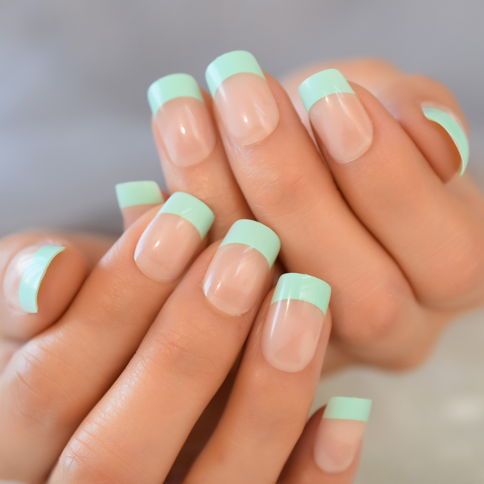 Faux-ongles de couleur verte claire, France, , pointe moyenne, bâton carré, couverture complète, fournitures pour professionnels