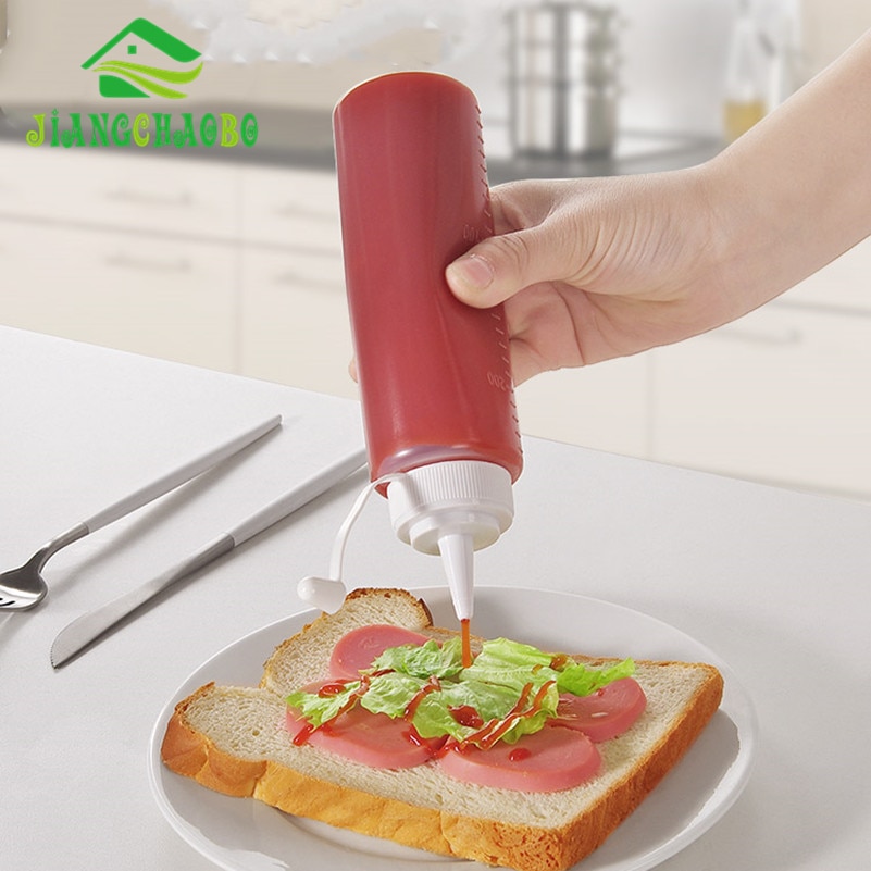 Squeeze Squirt Condiment Bottles with Twist On Cap Lids Ketchup Mustard Mayo Sauces Olive Oil Bottles Kitchen Gadget