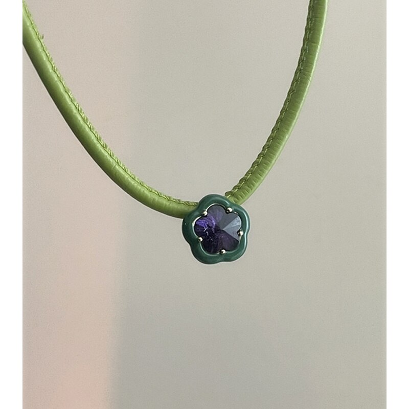 INES nuovo colore cuore fiore iperbole zircone girocollo in pelle collana clavicola per le donne ragazze festa gioielli di moda HANGZHI 2021: D