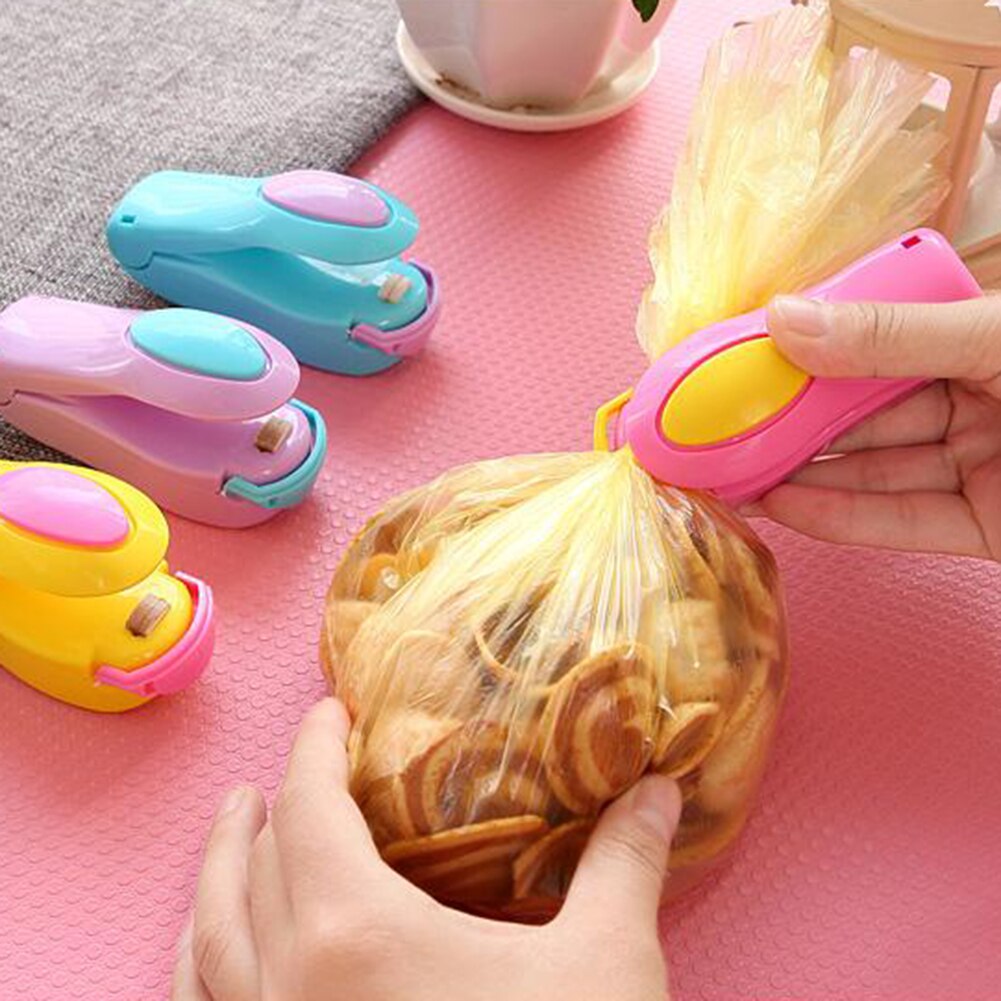 Portable Bag Clips Handheld Mini Food Vacuum Sealer Heat Sealing Machine Seal Packing Plastic Impulse Sealer Household