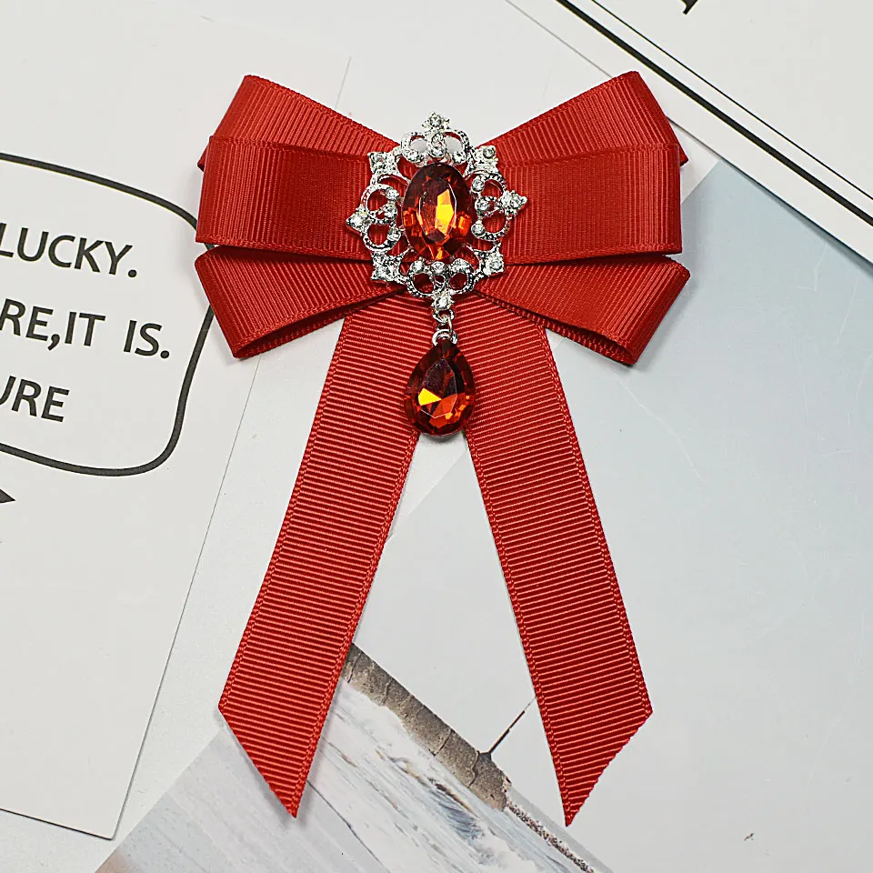I-remiel, broche con lazo de cinta roja a la , tela de cristal con diamantes de imitación, arte de tela, alfileres y broches para vestido de boda de lujo, para mujer: Color dorado