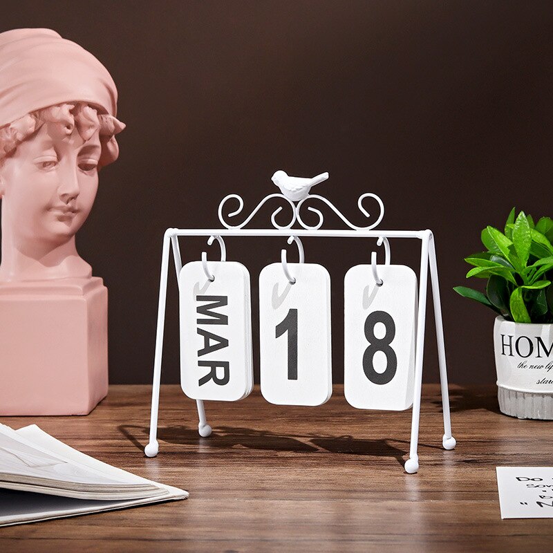 Europæisk stil personlighed diy fugl smede metal flip kalender hjem skrivebord dekoration bord kalender ins stil kaffebar undersøgelse