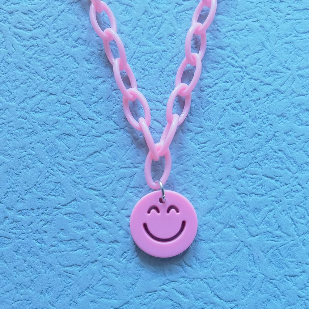 ZX collana con ciondolo a forma di faccia rotonda Color caramella per donna collana con catena in resina geometrica dichiarazione gioielli all&#39;ingrosso INS: pink