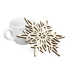 Miljøvenlig træ udskåret snefnug julekrus glasbrikker chic holder kaffe te drink kop måtte skrivebord dekoration varmeisoleret pude