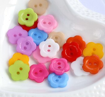 100 stks/partij Maat: 13mm Snoep Cartoon Bloem Knoppen voor Craft Baby Kinderkleding Knop Handgemaakte Scrapbooking Decoratie (ss-568): Laser Bright