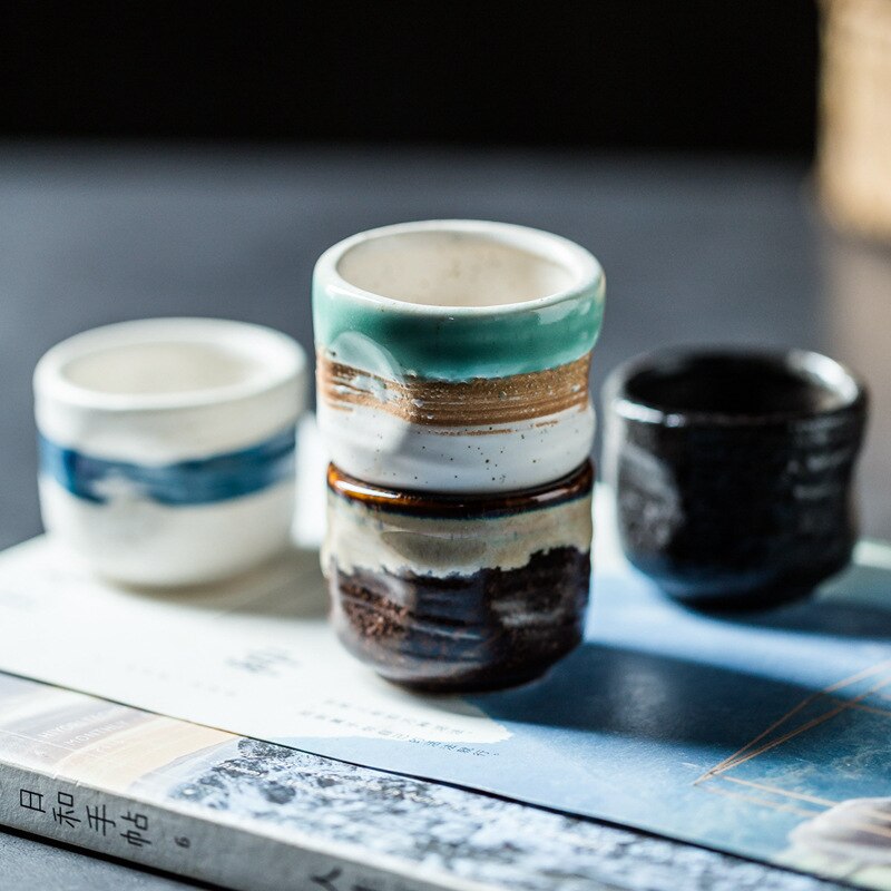 Tazas de porcelana para café y té de estilo Retro tradicional japonés, vaso pequeño de cerámica con personalidad, 35ml