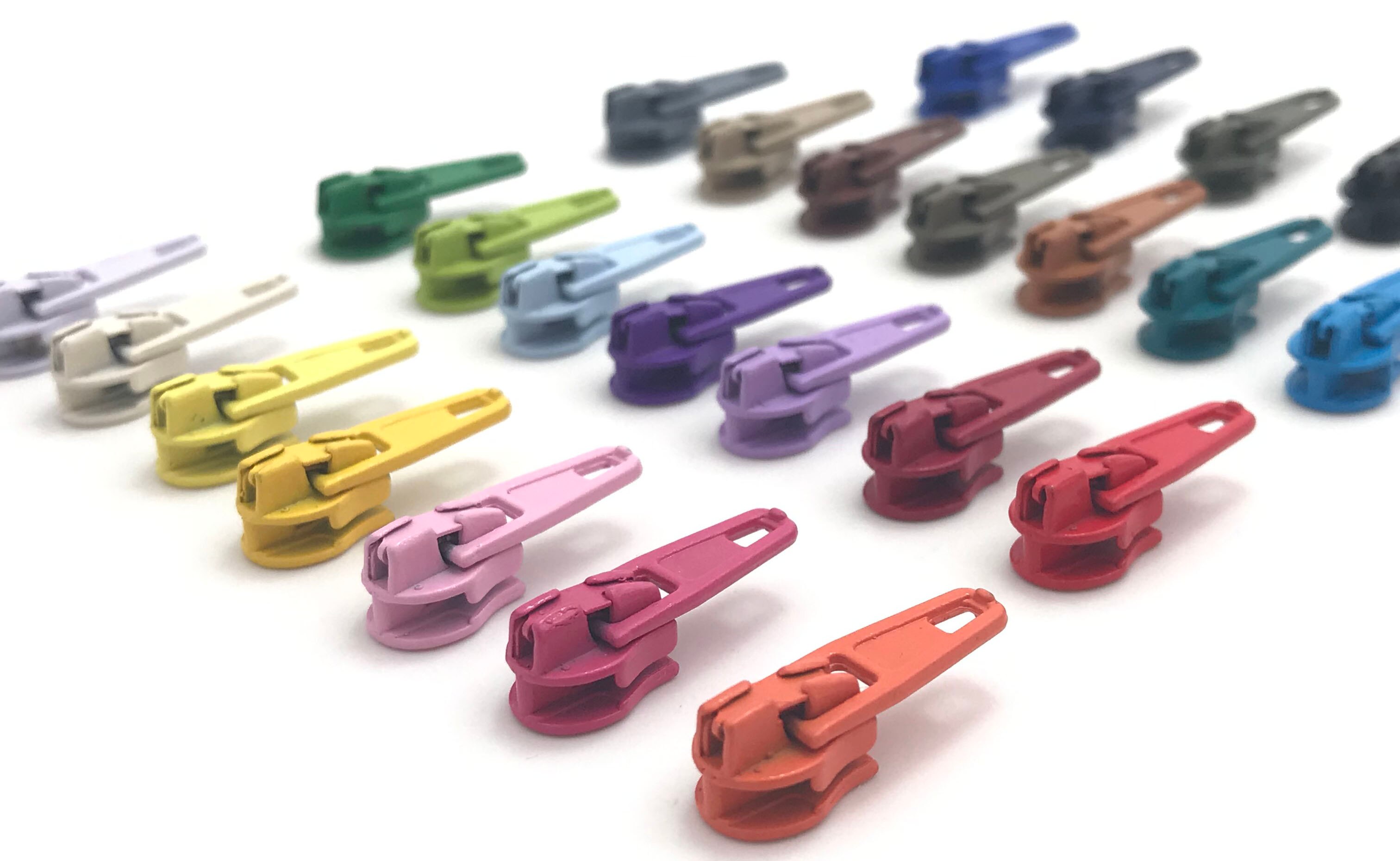 3# Zipper Pink Nylon Coil Zippers by Yard with Auto lock Zipper Pulls