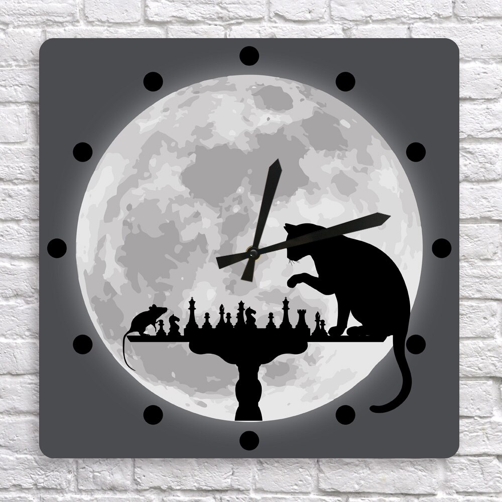 Cat Playing Chess with Mouse The Moon Background Square Wall Hanging Clock Animal Hunting Board Game Wall Watch Pet Lover