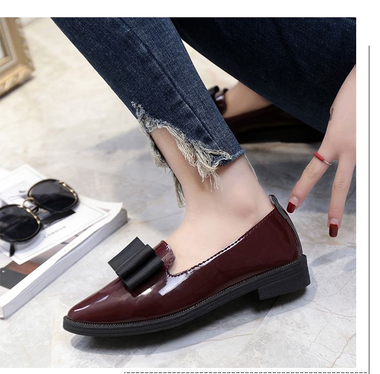 Dam promenadskor klassiska spetsiga tå svarta oxford skor för kvinnor lägenheter bekväma slip on kvinnliga utomhusskor för damer
