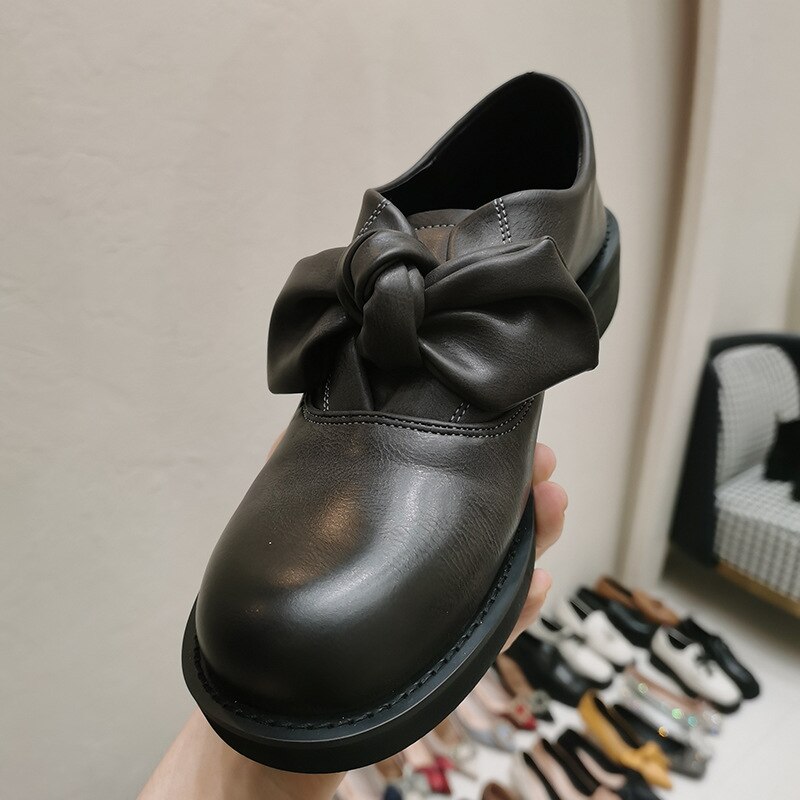 Płytkie usta łuk-węzeł okrągły nosek dorywczo kobieta buty drewniaki platformy mokasyny z futra motyl pnącza poślizg-na tkaniny sznurowane