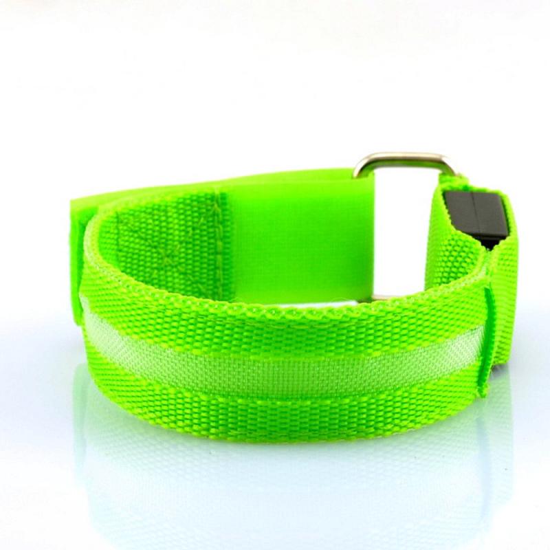 Pulseras deportivas ligeras para correr al aire libre, brazaletes ajustables con USB LED brillante para corredores, corredores, ciclismo, deportes de equitación, seguridad: green light