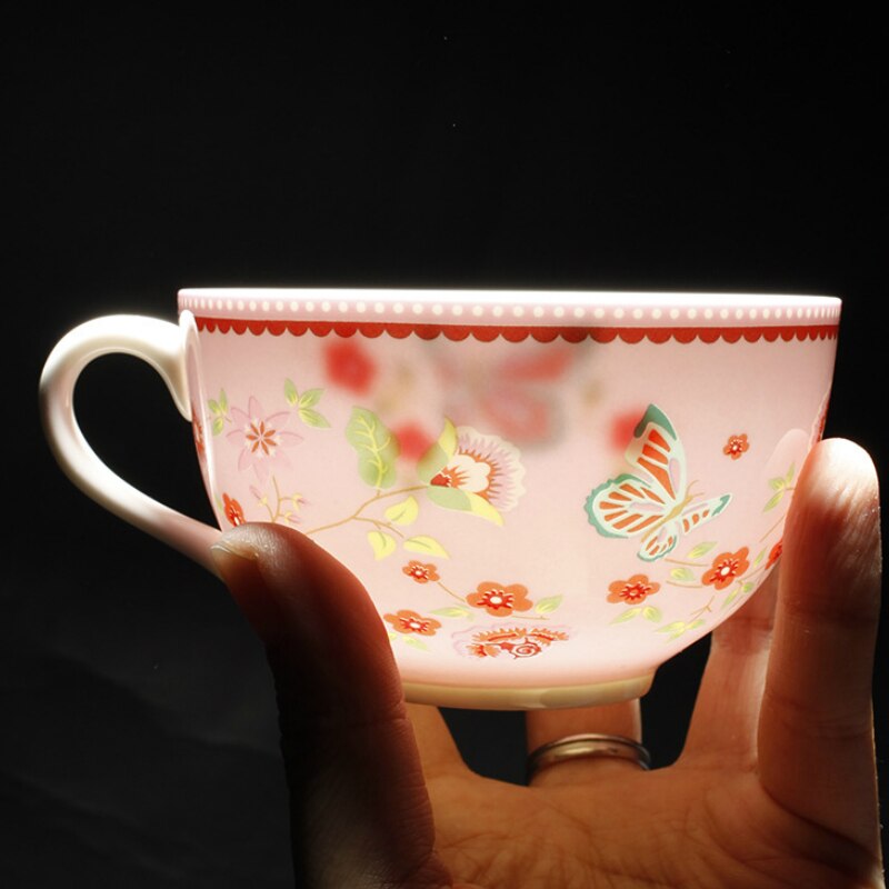 Pink Kawaii Bone China Coffee Cup Rose Garden European Style Sugar Bowl Kettle Cute Couple Cups Saucers Tea Mug Set Kitchen