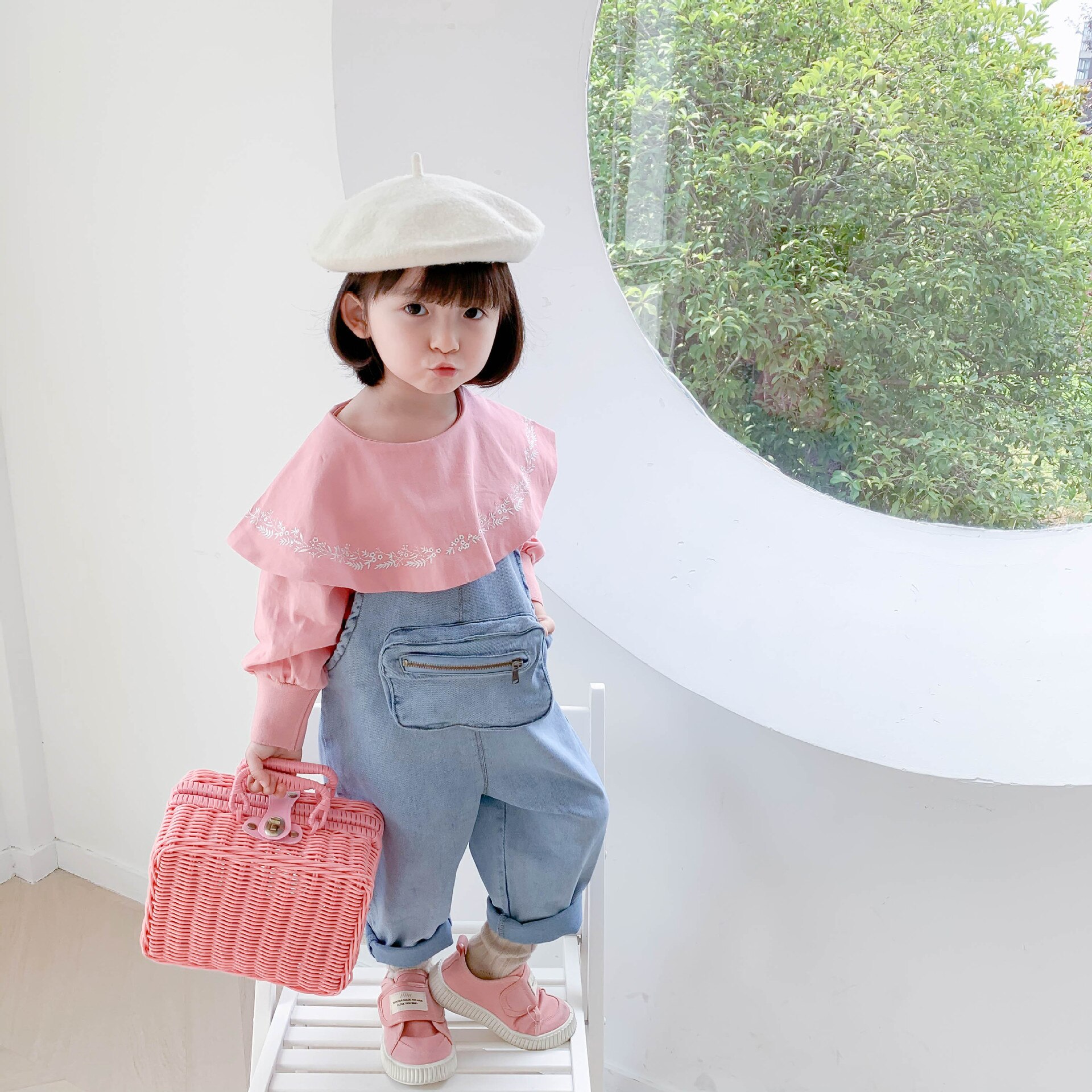 Autumn boys and girls three-dimensional pocket denim overalls 1-6 years children loose casual bib pants