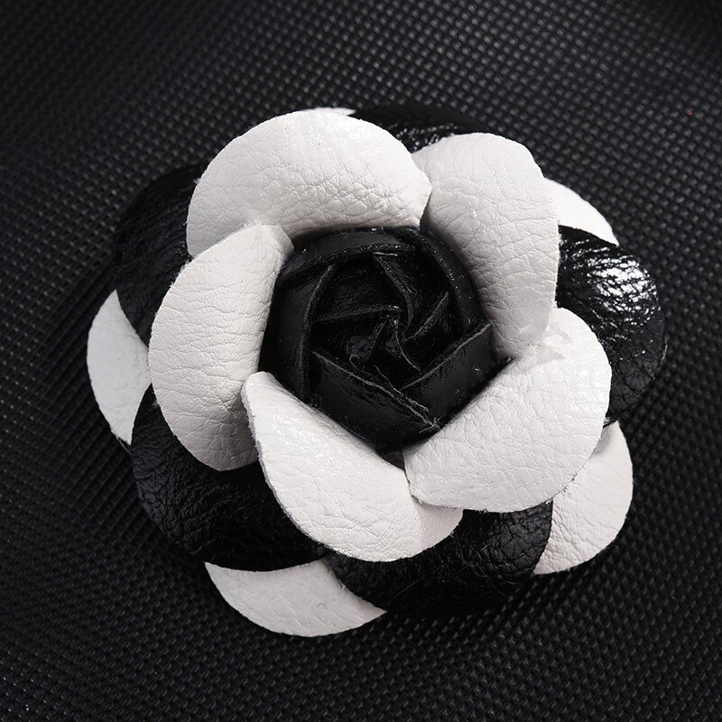 Koreaanse Handgemaakte Pu Leer Camellia Bloem Broche Boutonniere Revers Pin Sieraden Broches Corsage Voor Vrouwen Accessoires: 11